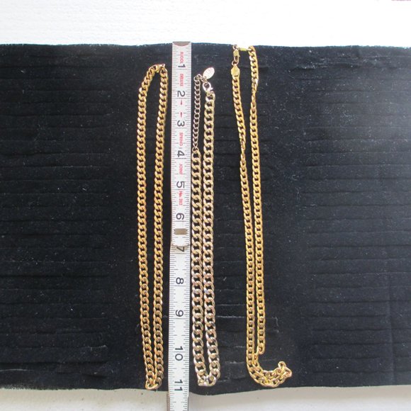 BUNDLE OF 3 GOLDTONE CHAINS - Picture 7 of 7